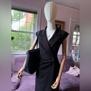 🖤 Nicole Miller Black Wrap Dress – Size 4